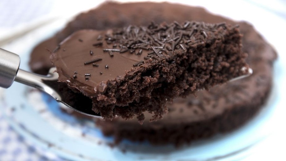 Bolo gelado de brigadeiro